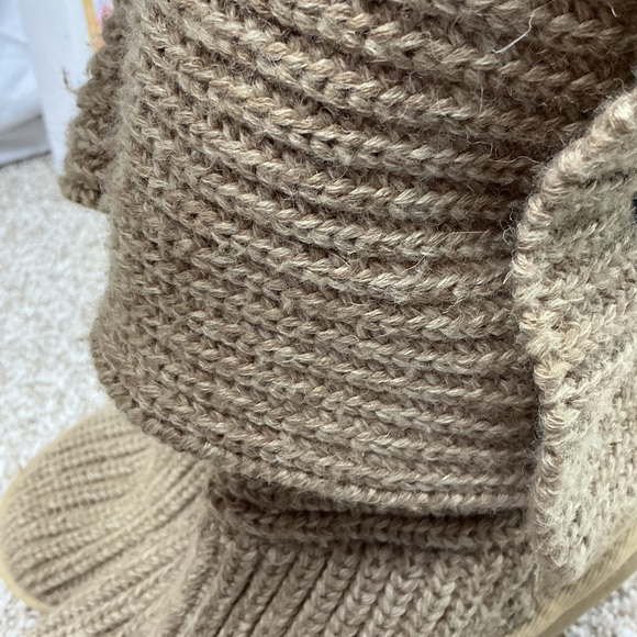 UGG Chestnut Knit Button Boot - Picture 3 of 8